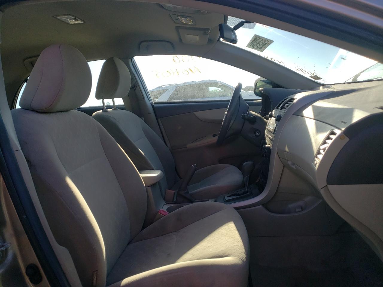 Photo 5 from auction – 2009 TOYOTA COROLLA BA with VIN 1NXBU40E69Z061399