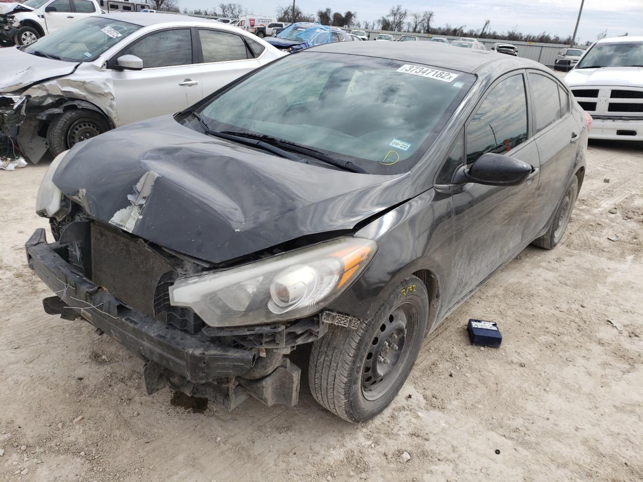 Photo 2 from auction – 2015 KIA FORTE LX with VIN KNAFK4A62F5428983