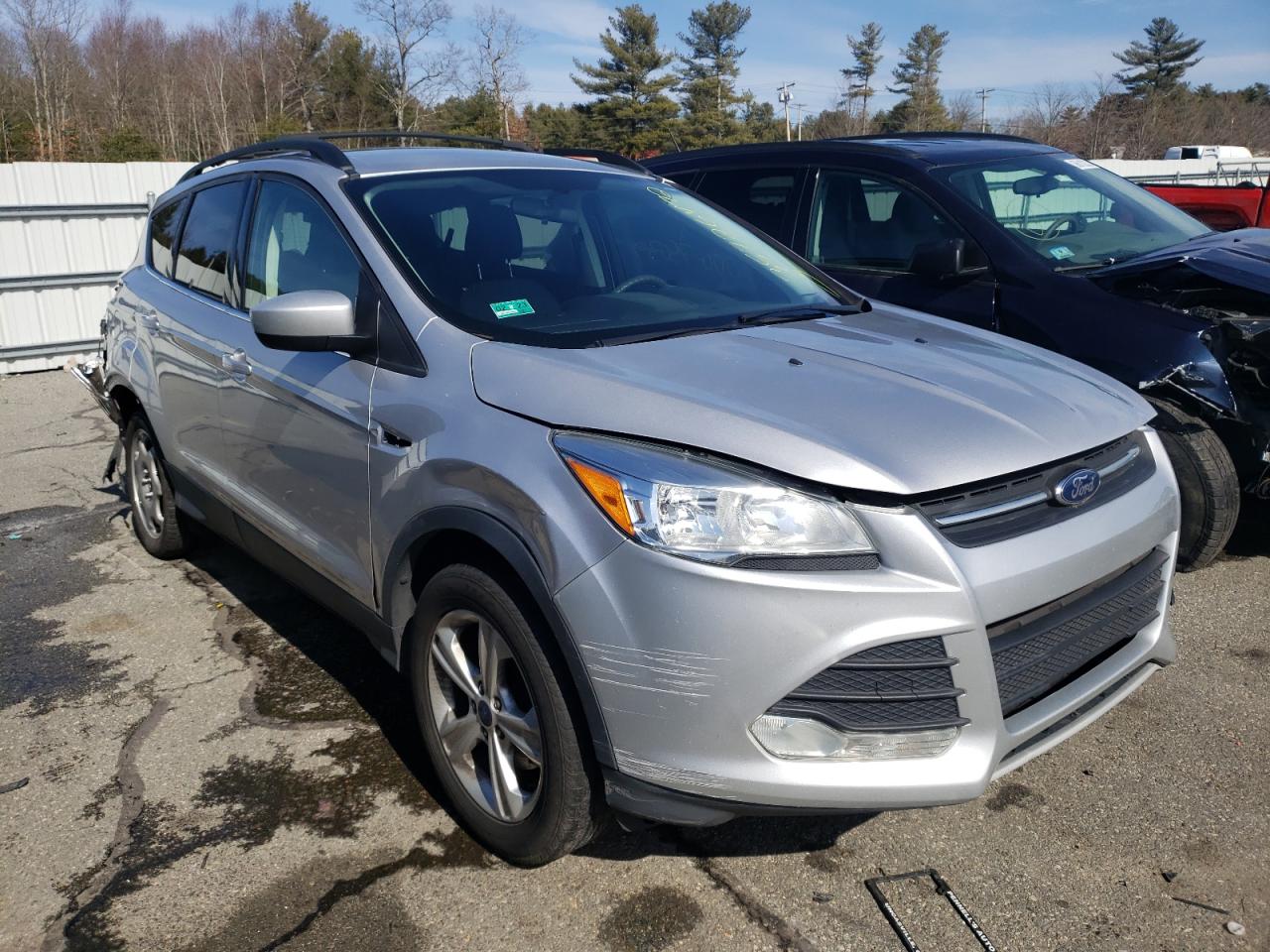 FORD ESCAPE SE 2016 with VIN 1FMCU0GXXGUB55271 - Photo from auction