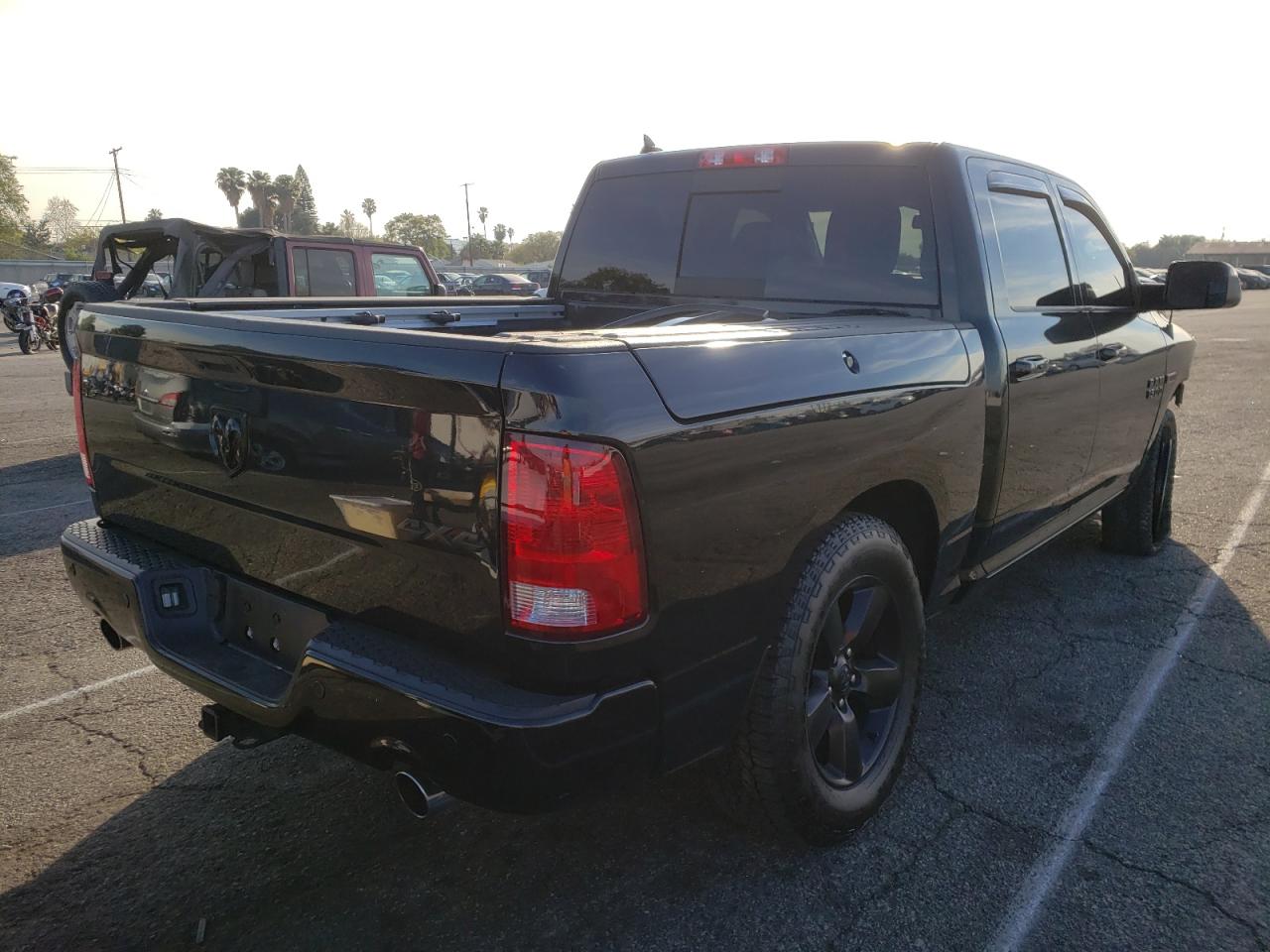 Photo 4 from auction – 2018 RAM 1500 SLT with VIN 1C6RR7LM6JS290620