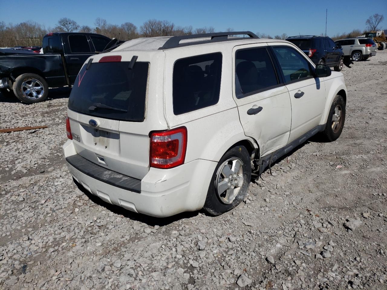 Photo 4 from auction – 2012 FORD ESCAPE XLT with VIN 1FMCU0D79CKC23506