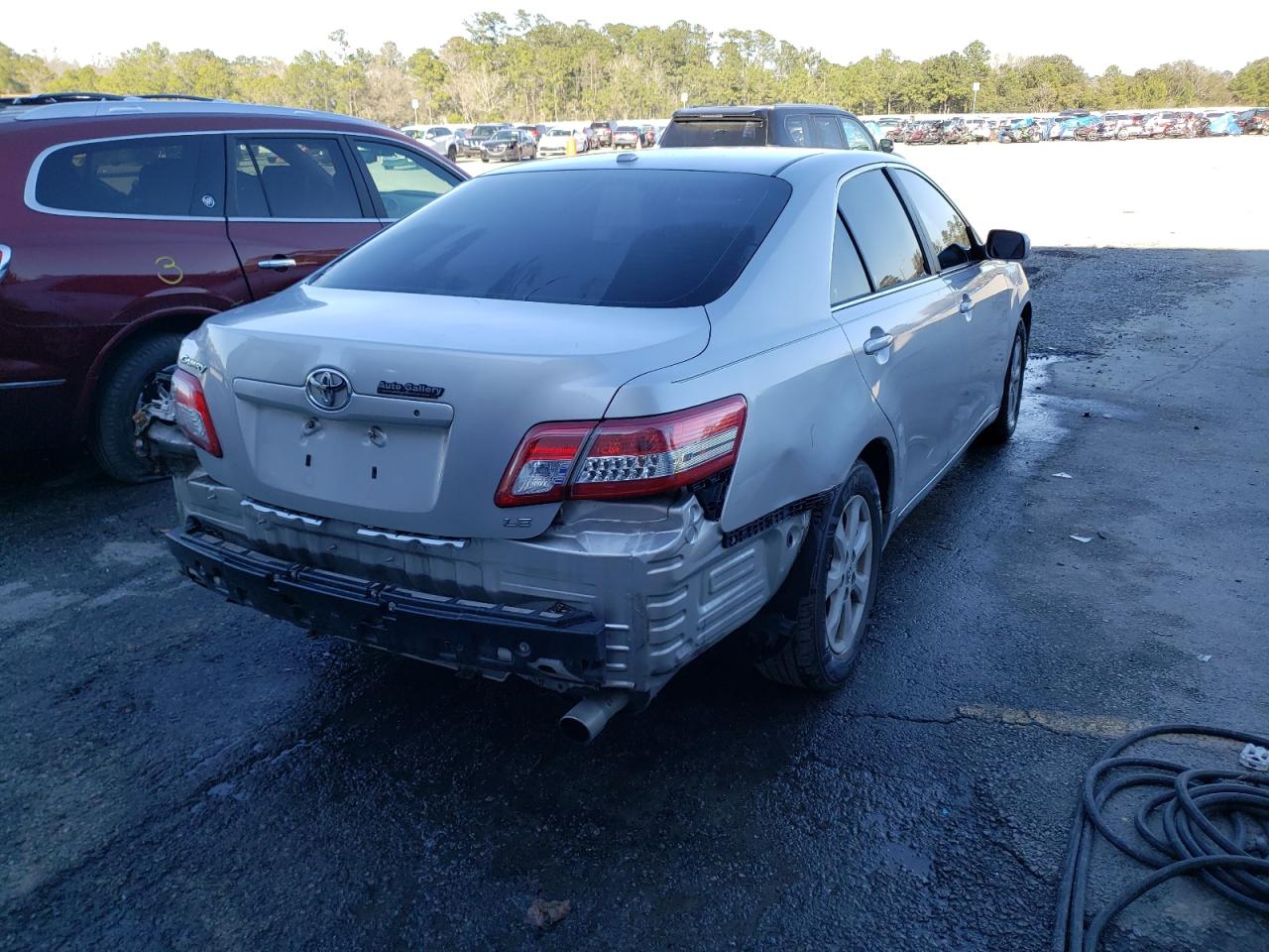 Photo 4 from auction – 2011 TOYOTA CAMRY BASE with VIN 4T1BF3EK3BU216628