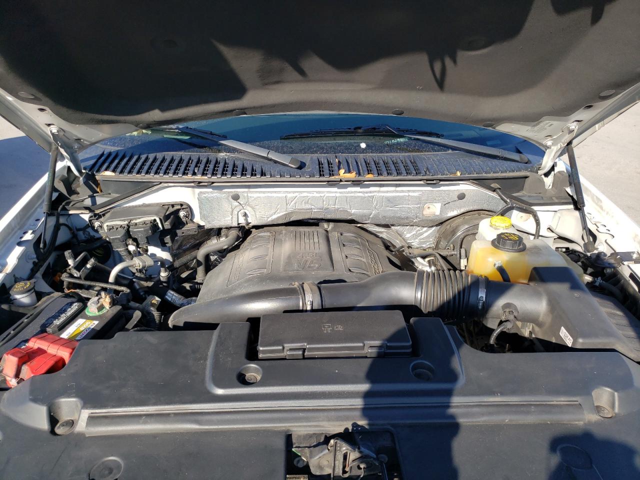 Photo 7 from auction – 2016 FORD EXPEDITION with VIN 1FMJU1HT1GEF14722