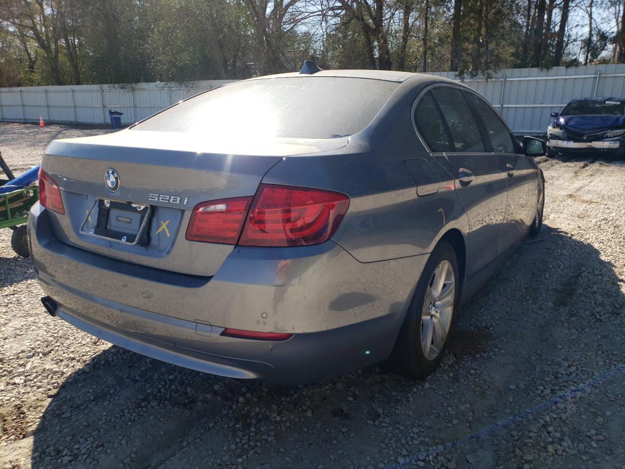 Photo 4 from auction – 2012 BMW 528 I with VIN WBAXG5C59CC594022