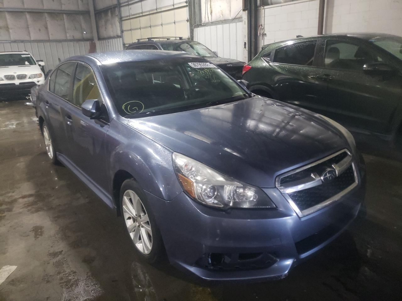 SUBARU LEGACY 2.5 2014 with VIN 4S3BMBC67E3023077 - Photo from auction