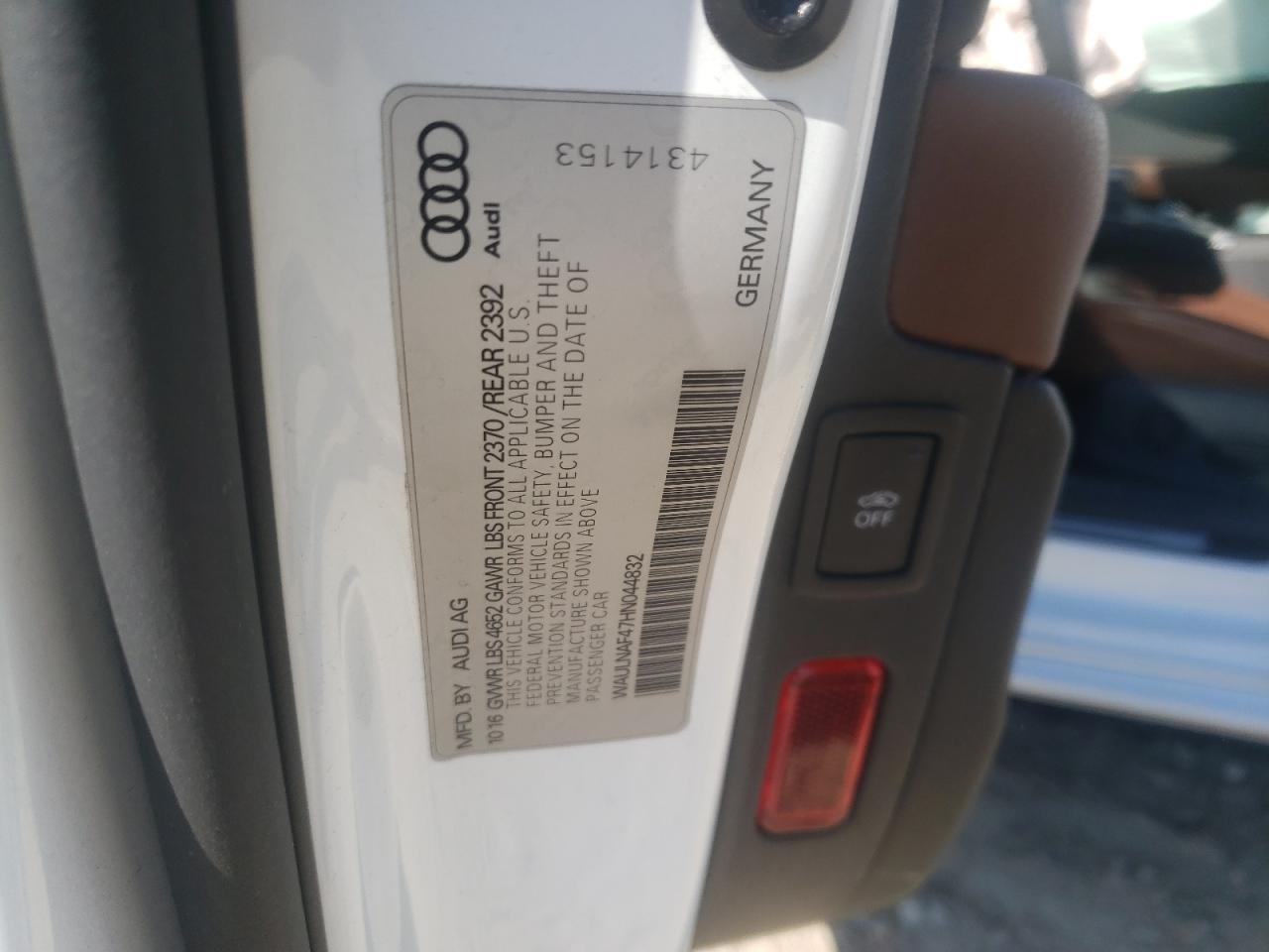 Photo 10 from auction – 2017 AUDI A4 PREMIUM with VIN WAULNAF47HN044832
