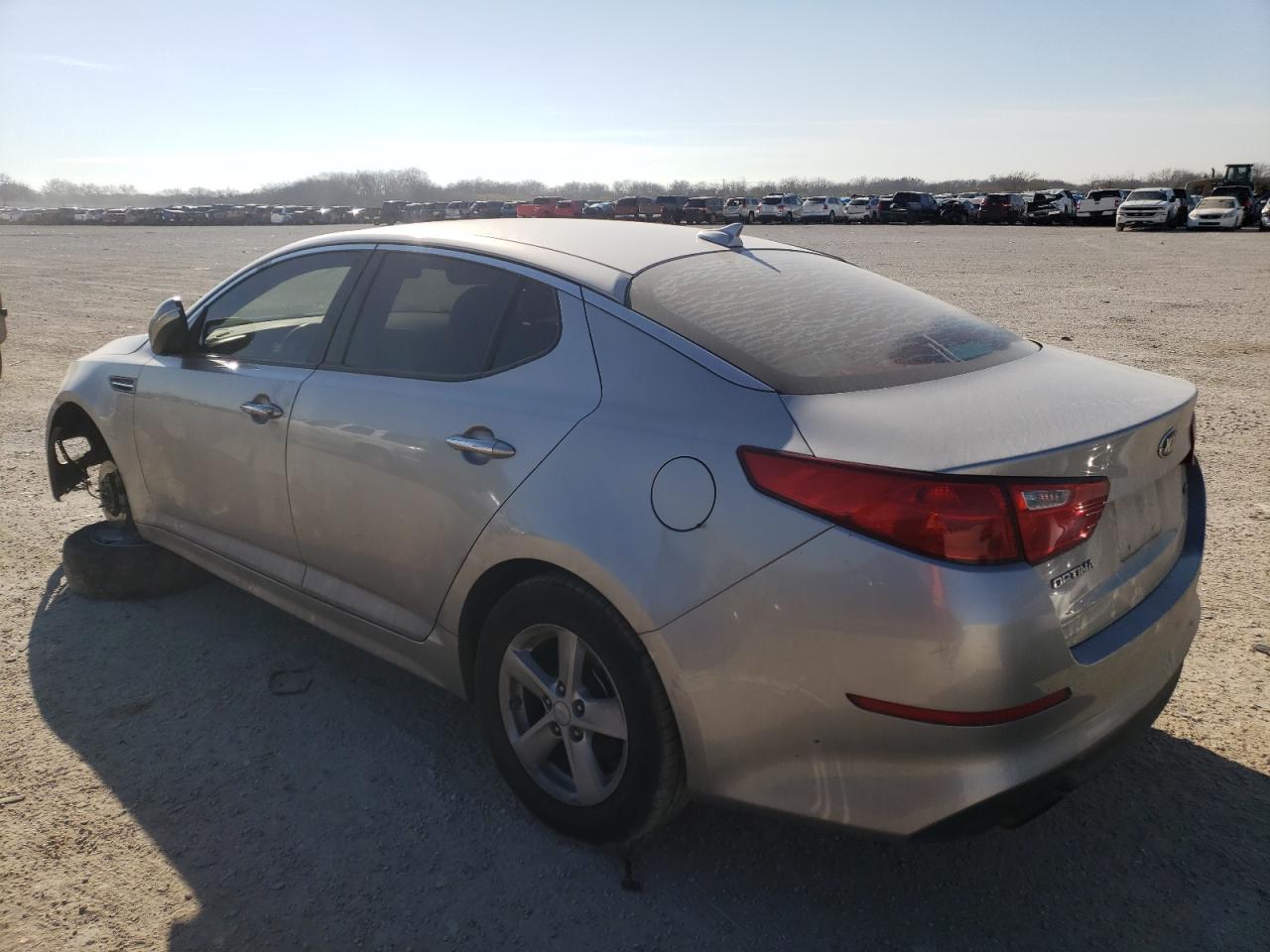 Photo 3 from auction – 2015 KIA OPTIMA LX with VIN KNAGM4A72F5546202