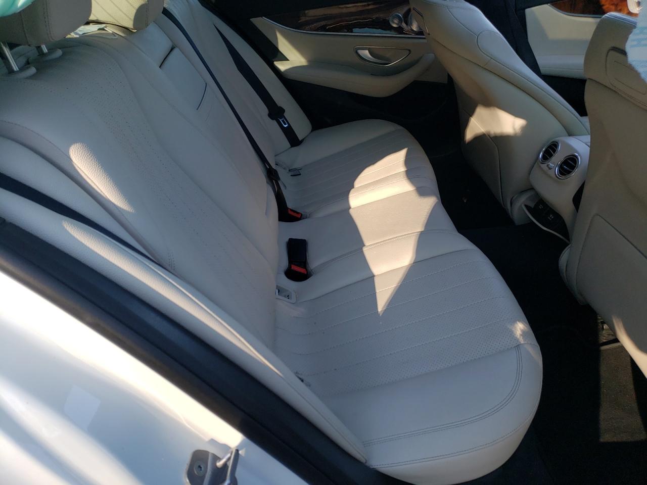 Photo 6 from auction – 2018 MERCEDES-BENZ E 300 4MAT with VIN WDDZF4KB3JA314903
