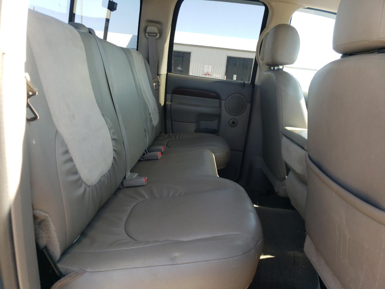 صورة رقم 6 من المزاد - 2003 DODGE RAM 2500 S مع VIN 3D3KU28D53G818931