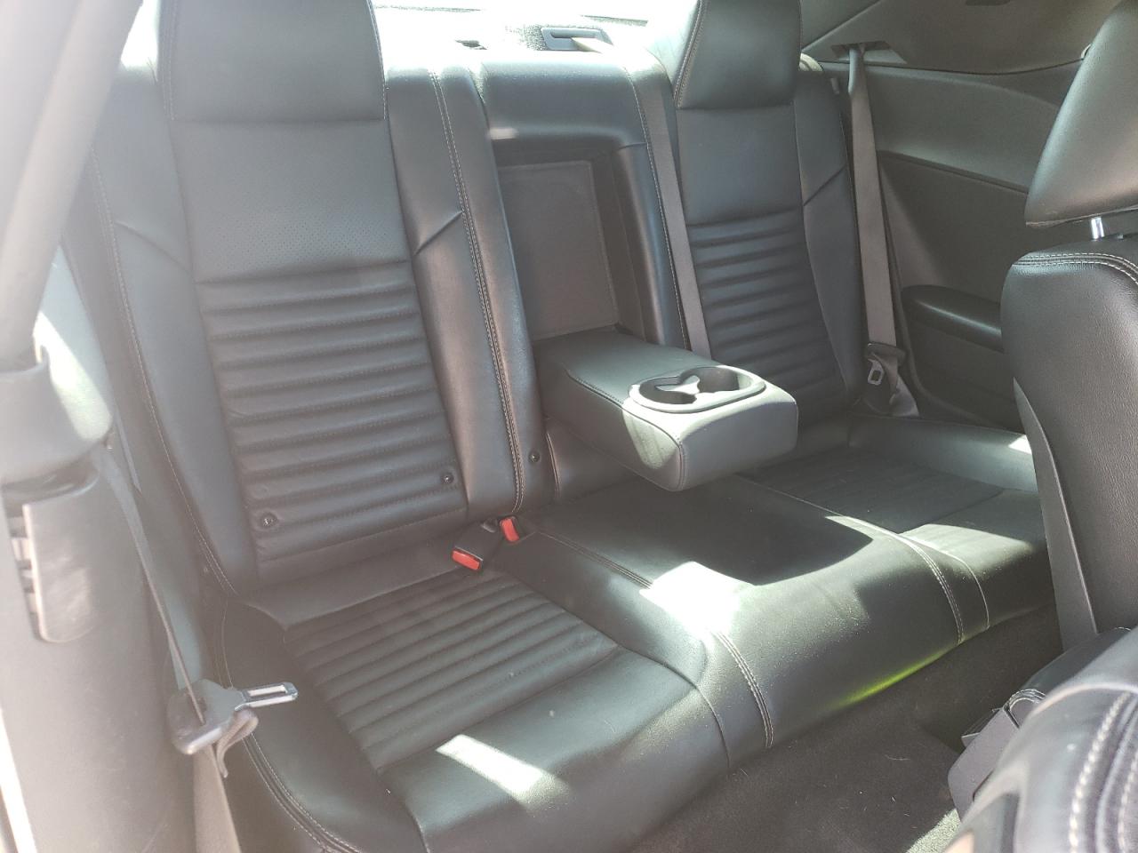 Photo 6 from auction – 2014 DODGE CHALLENGER with VIN 2C3CDYAG6EH104494