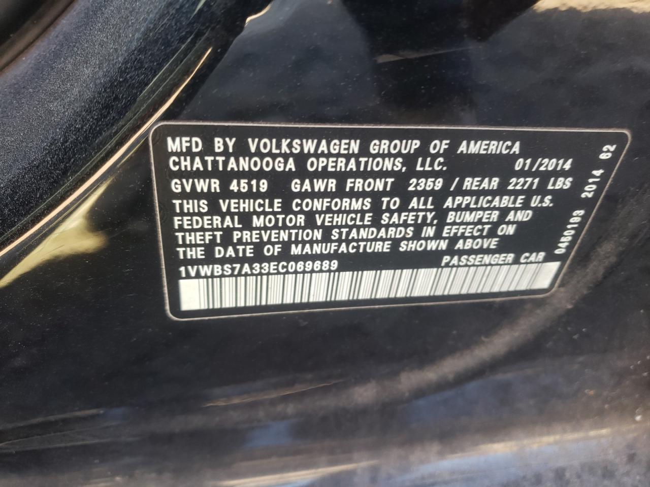 Photo 10 from auction – 2014 VOLKSWAGEN PASSAT SE with VIN 1VWBS7A33EC069689