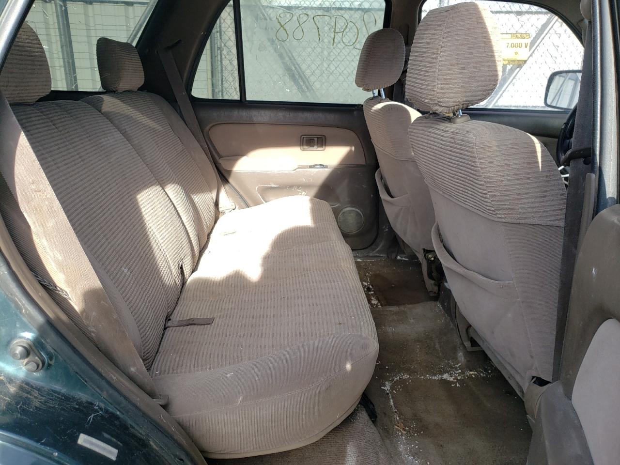 Photo 6 from auction – 1997 TOYOTA 4RUNNER SR with VIN JT3GN86R4V0051937
