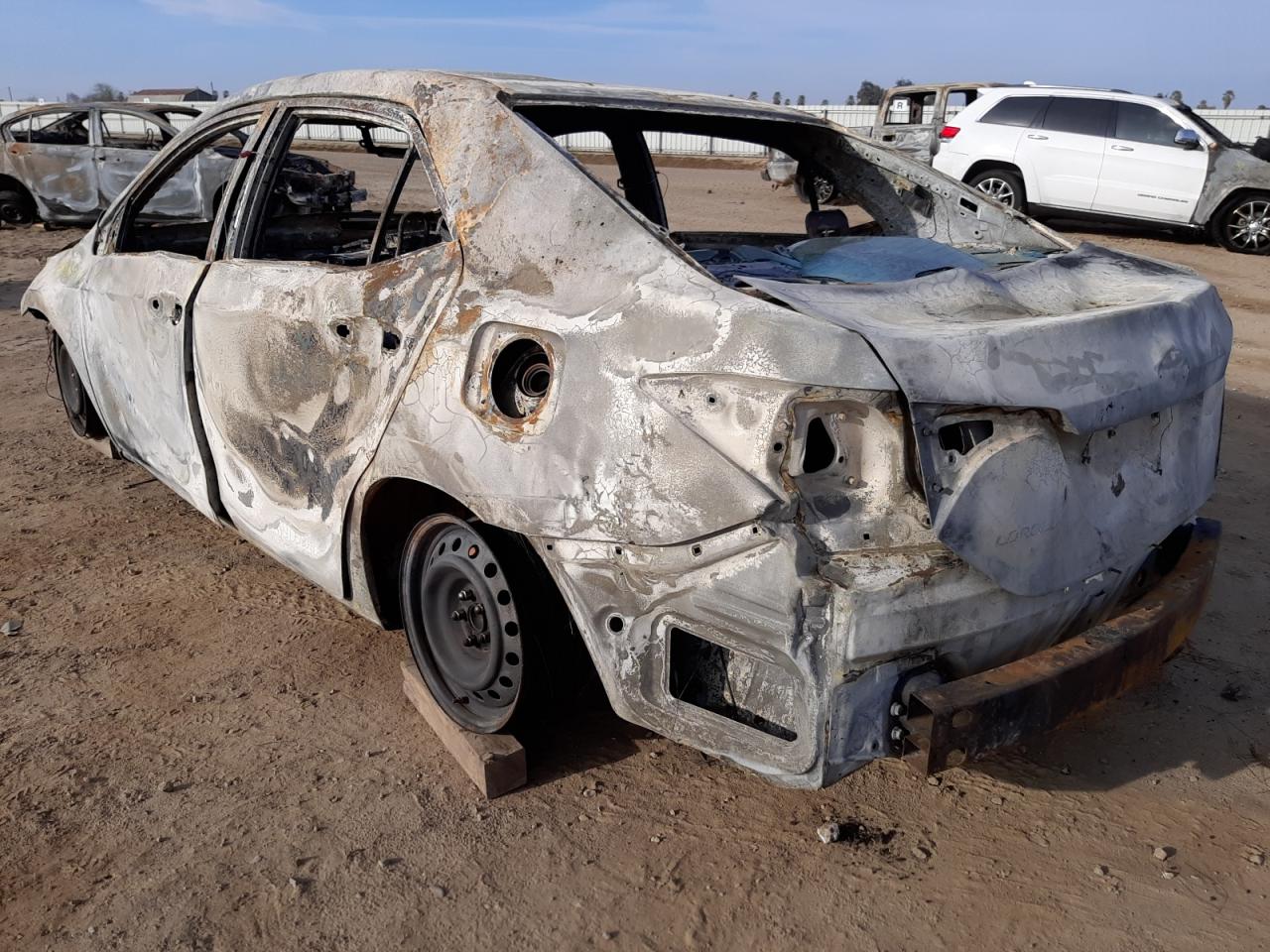 Photo 3 from auction – 2019 TOYOTA COROLLA L with VIN 2T1BURHE0KC229711