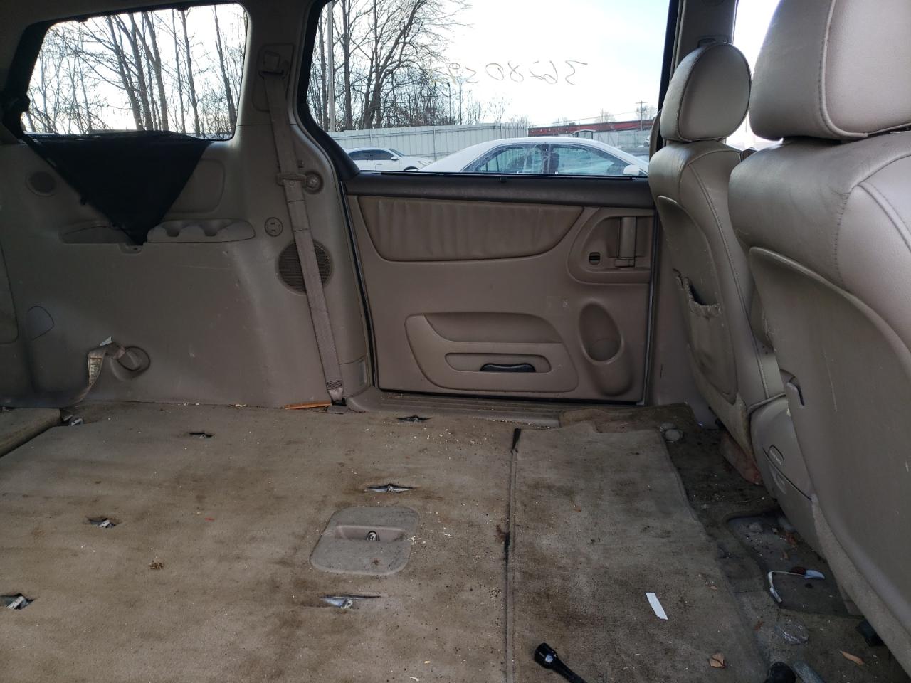 Photo 6 from auction – 2006 TOYOTA SIENNA XLE with VIN 5TDBA22C76S066060