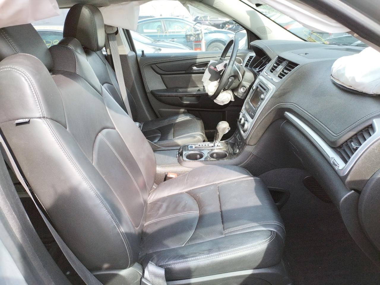Photo 5 from auction – 2015 GMC ACADIA SLT with VIN 1GKKVRKD2FJ234193