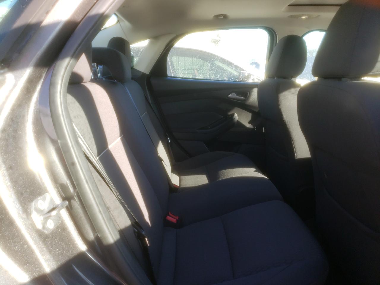 Photo 6 from auction – 2012 FORD FOCUS SEL with VIN 1FAHP3H21CL393702