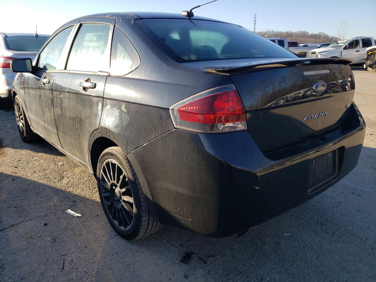 Photo 3 from auction – 2011 FORD FOCUS SES with VIN 1FAHP3GN2BW145998