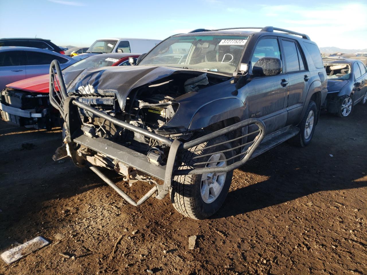 Photo 2 from auction – 2004 TOYOTA 4RUNNER SR with VIN JTEBU14R140025339