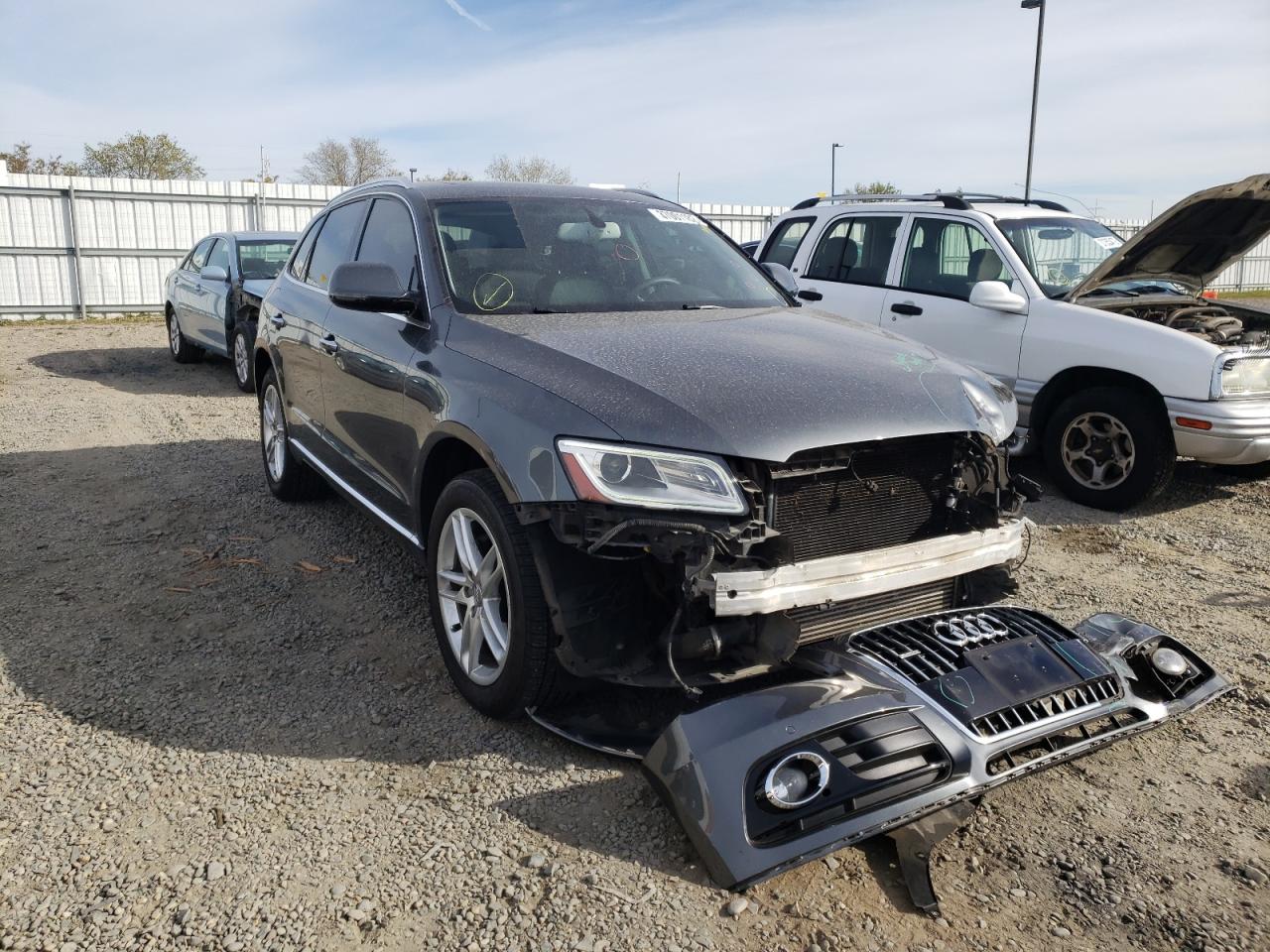 AUDI Q5 PREMIUM 2016 with VIN WA1L2AFP5GA044866 - Photo from auction