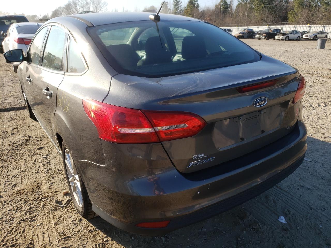 Photo 3 from auction – 2016 FORD FOCUS SE with VIN 1FADP3F21GL348296