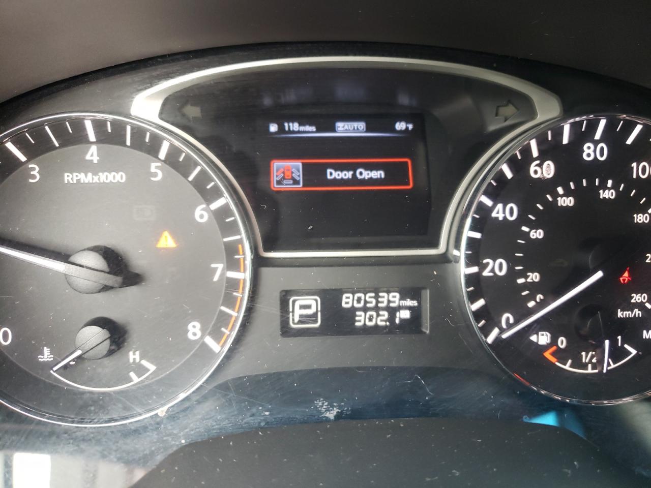 Photo 8 from auction – 2014 NISSAN PATHFINDER with VIN 5N1AR2MM4EC701385
