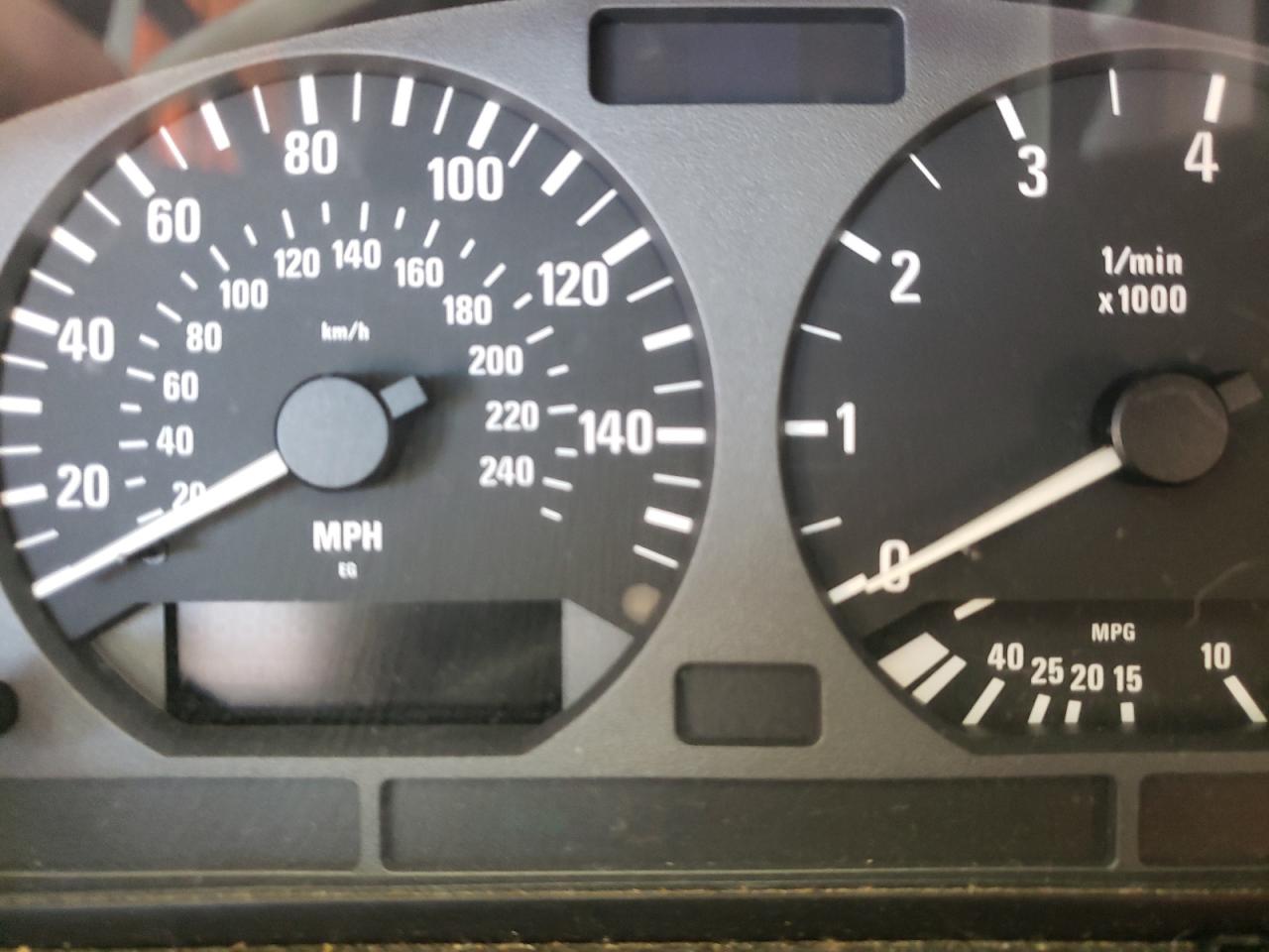 Photo 8 from auction – 1997 BMW 328 I with VIN WBACD332XVAV21841