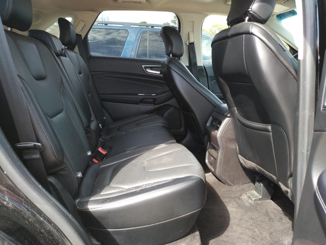 Photo 6 from auction – 2018 FORD EDGE TITAN with VIN 2FMPK3K93JBB74162