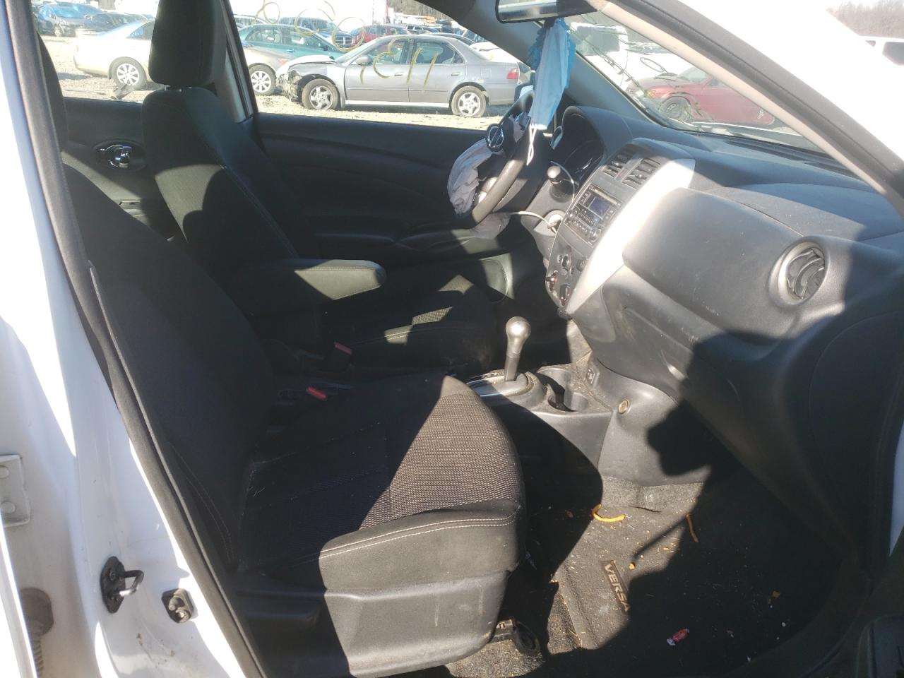 Photo 5 from auction – 2018 NISSAN VERSA with VIN 3N1CN7AP5JL810282