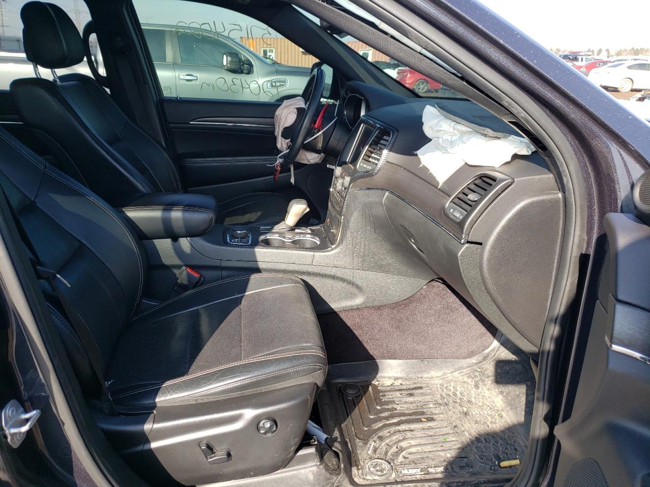 Photo 5 from auction – 2016 JEEP GRAND CHER with VIN 1C4RJFBG3GC340043