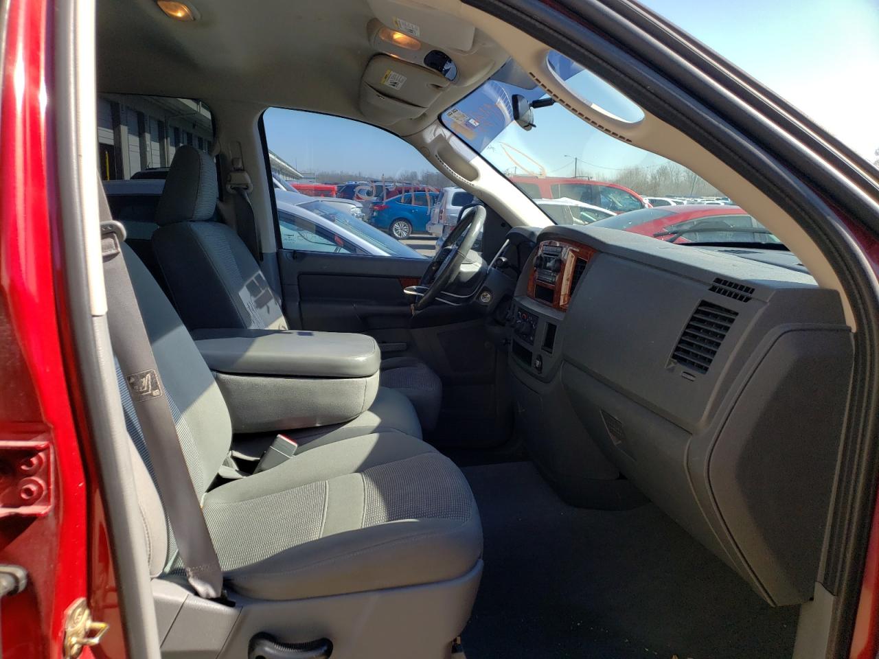 Photo 5 from auction – 2006 DODGE RAM 1500 S with VIN 1D7HU18256S615715