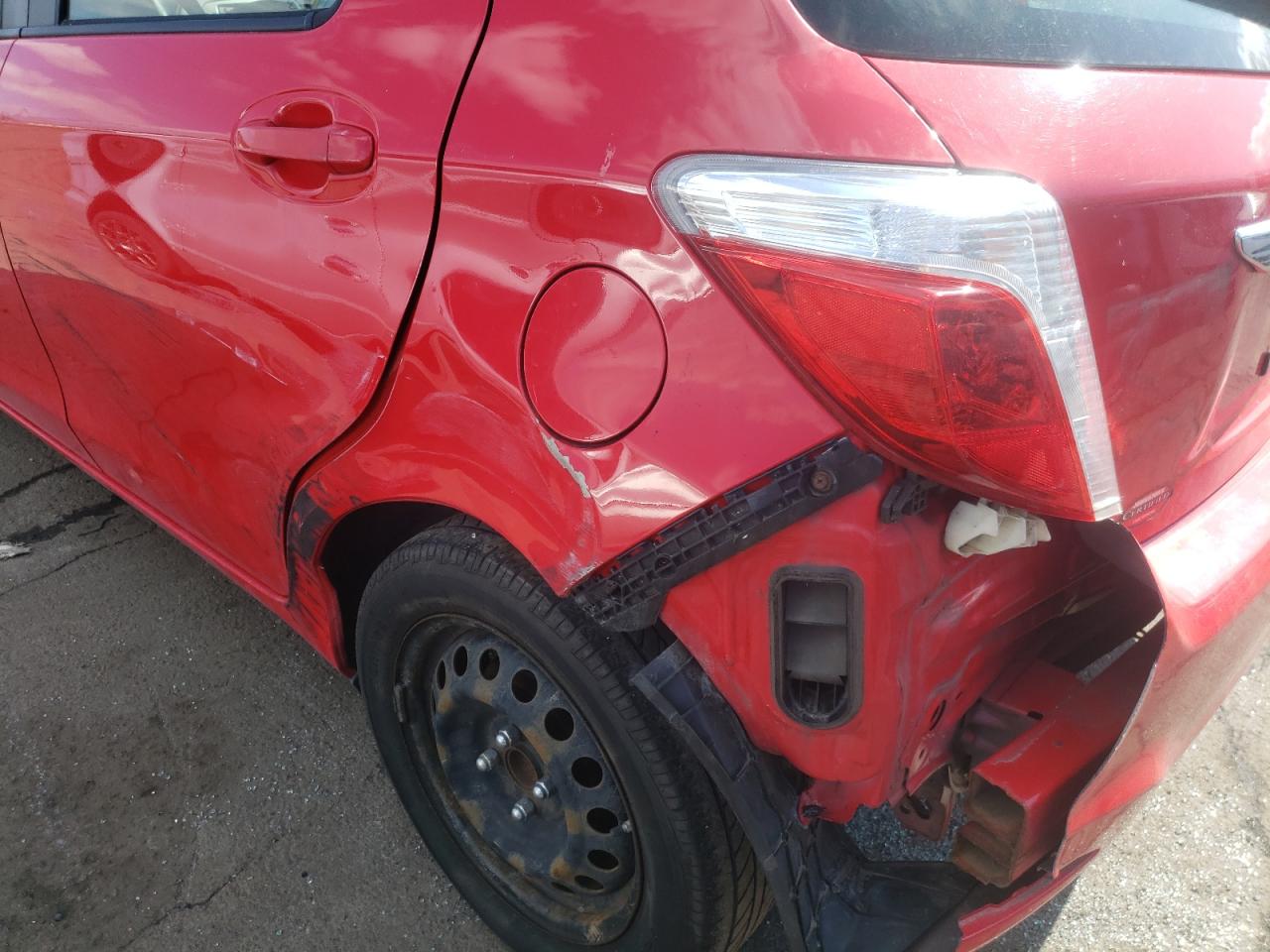 Photo 9 from auction – 2012 TOYOTA YARIS with VIN JTDKTUD39CD525129