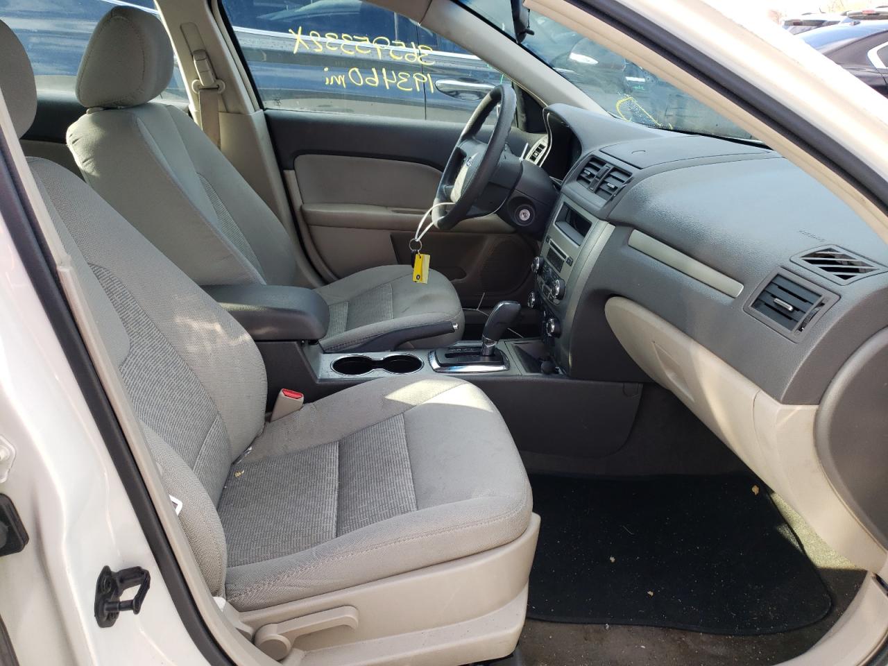 Photo 5 from auction – 2011 FORD FUSION S with VIN 3FAHP0GA3BR337364