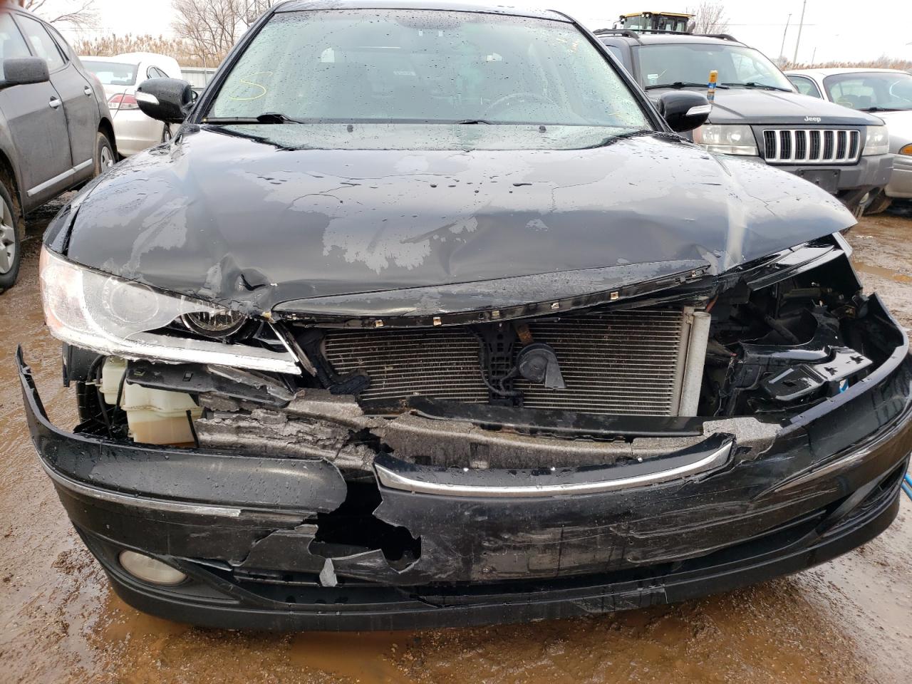 Photo 9 from auction – 2011 HYUNDAI AZERA GLS with VIN KMHFC4DF5BA536006