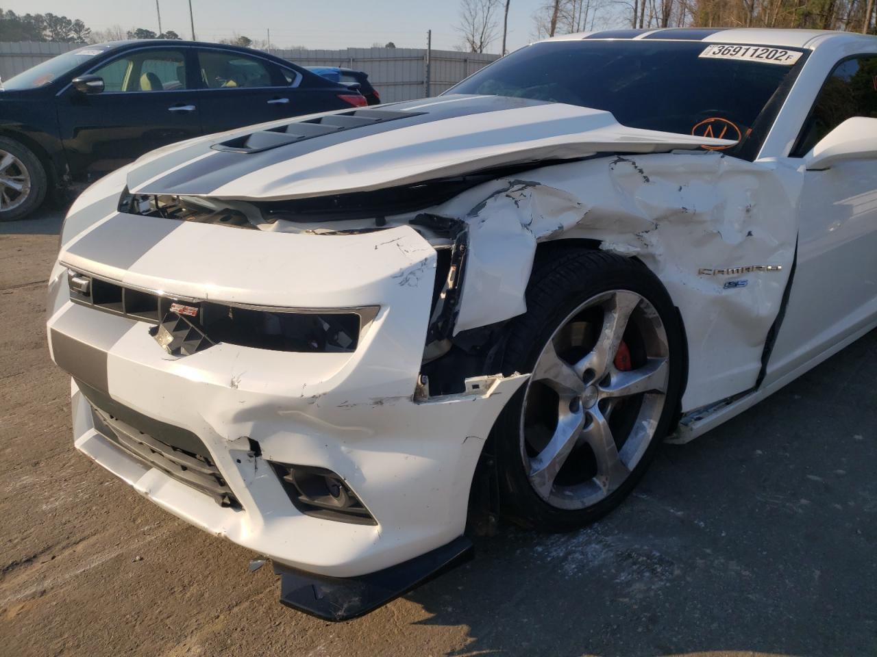 Photo 9 from auction – 2015 CHEVROLET CAMARO 2SS with VIN 2G1FK1EJ2F9128775