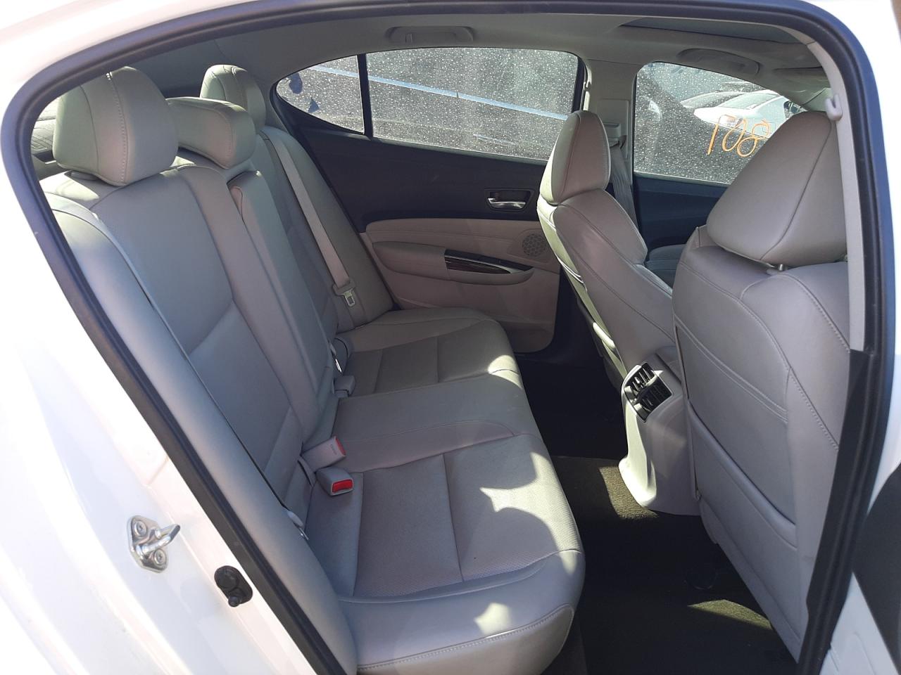 Photo 6 from auction – 2017 ACURA TLX TECH with VIN 19UUB2F53HA002858