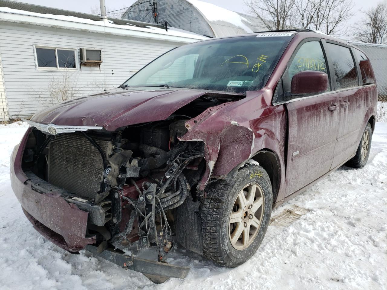 Photo 2 from auction – 2008 CHRYSLER TOWN & COU with VIN 2A8HR54P38R720299