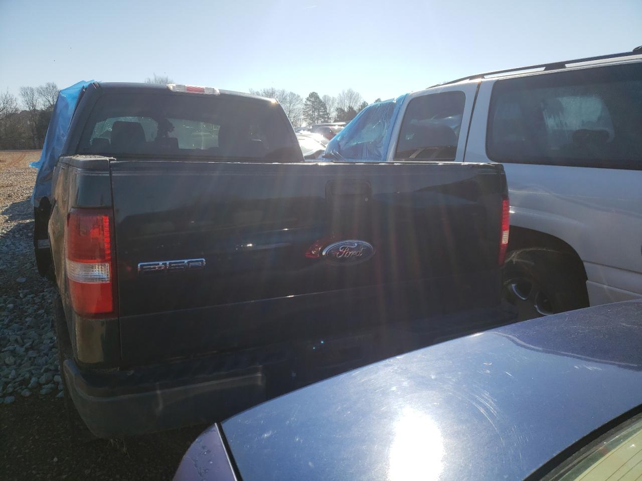 Photo 6 from auction – 2006 FORD F150 with VIN 1FTRF12266KB50041