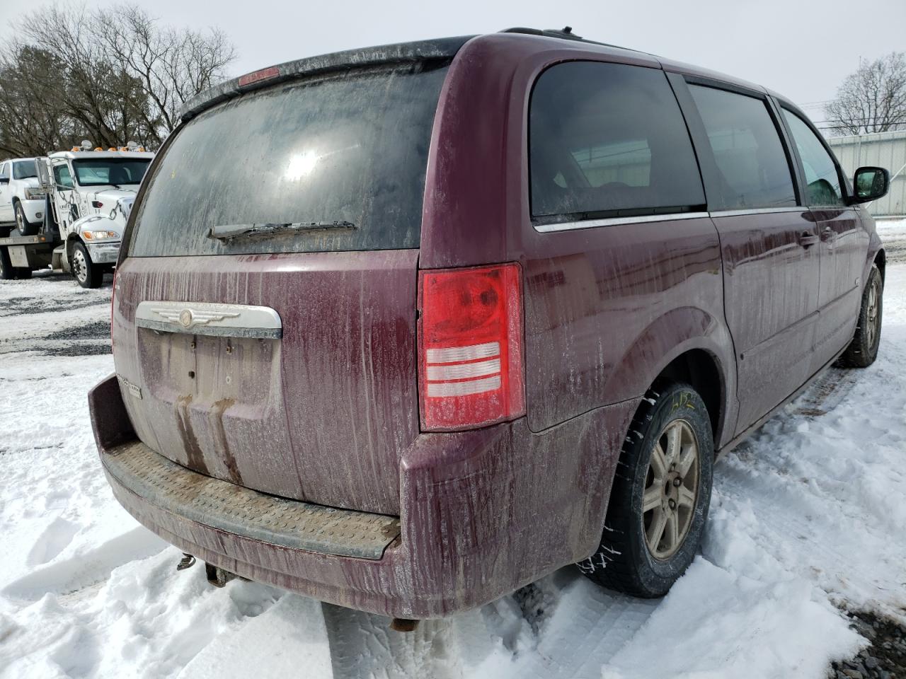 Photo 4 from auction – 2008 CHRYSLER TOWN & COU with VIN 2A8HR54P38R720299
