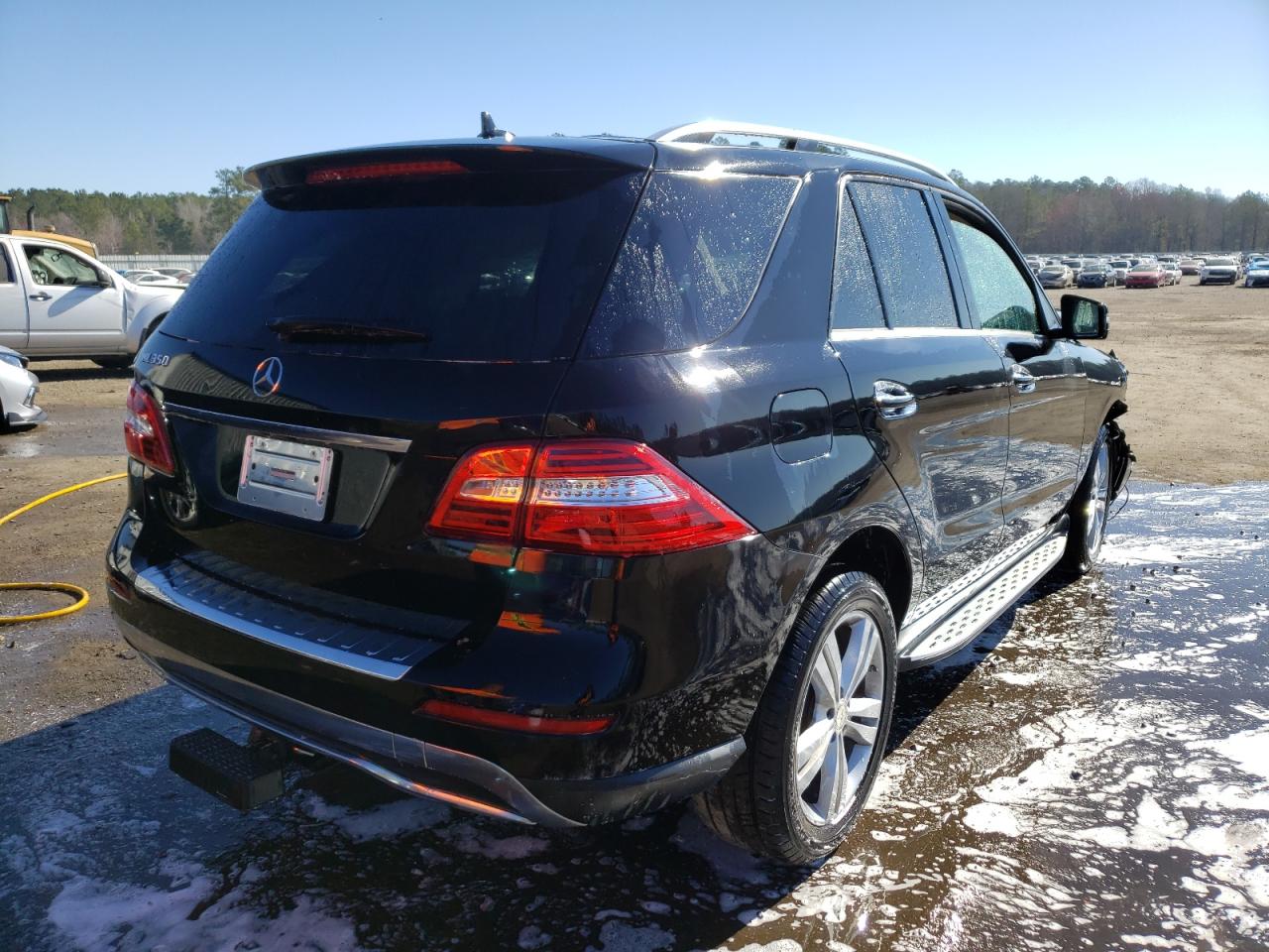 Photo 4 from auction – 2015 MERCEDES-BENZ ML 350 with VIN 4JGDA5JB2FA504124