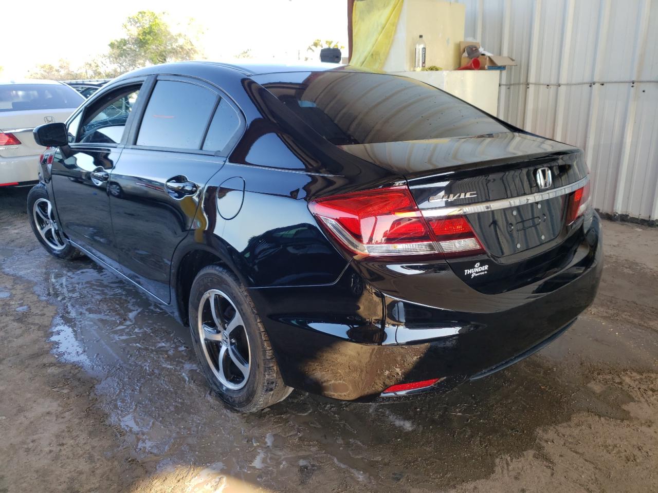 Photo 3 from auction – 2015 HONDA CIVIC SE with VIN 19XFB2F78FE095167