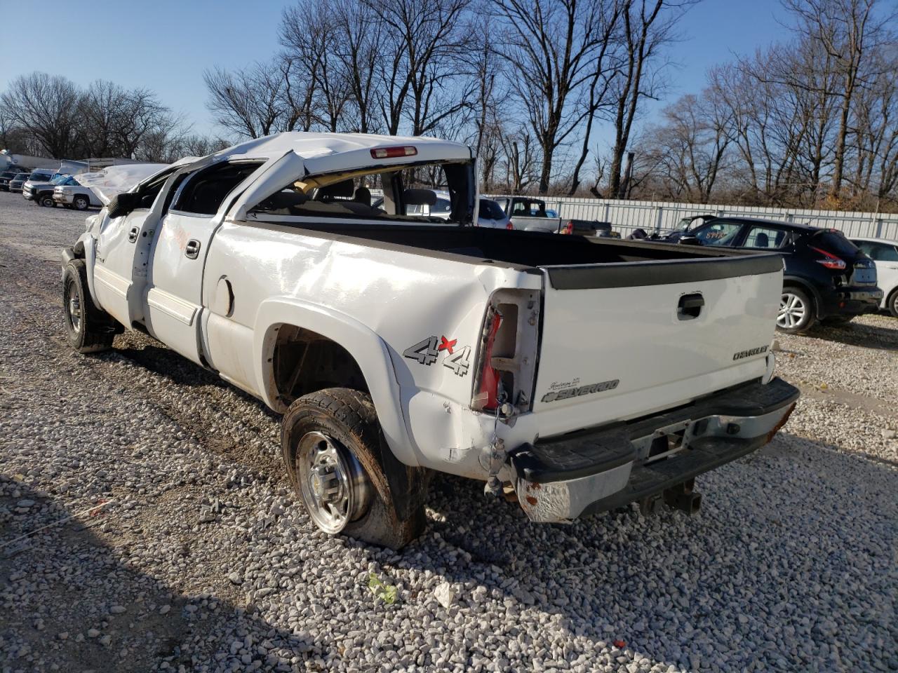 Photo 3 from auction – 2005 CHEVROLET SILVERADO with VIN 1GCHK23235F874000
