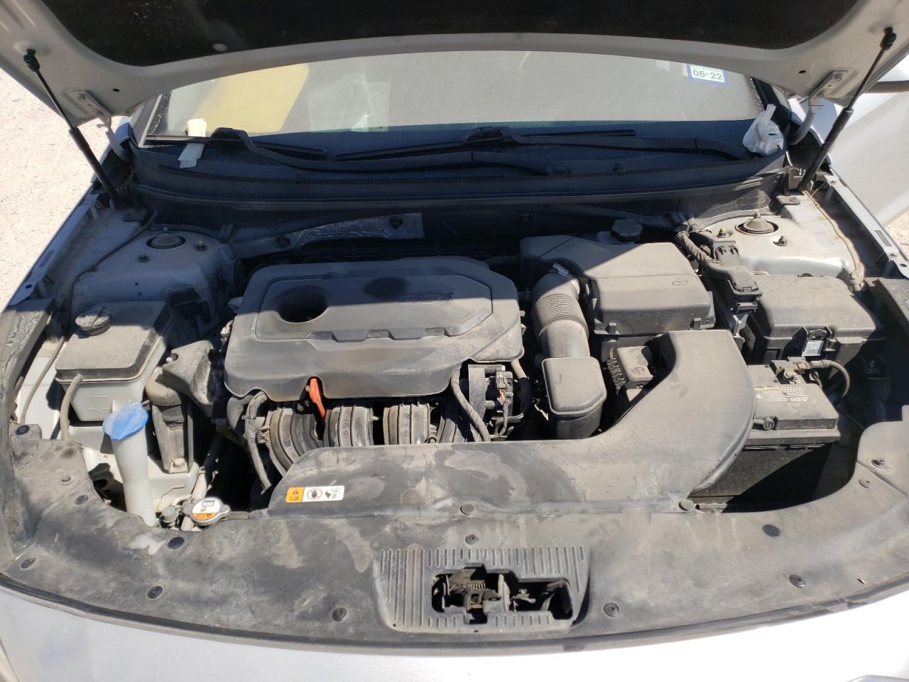 Photo 7 from auction – 2015 HYUNDAI SONATA SE with VIN 5NPE24AF5FH199374