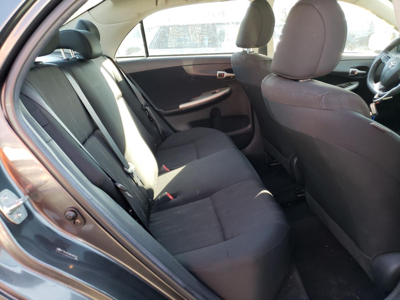 Photo 6 from auction – 2011 TOYOTA COROLLA BA with VIN 2T1BU4EE6BC660352