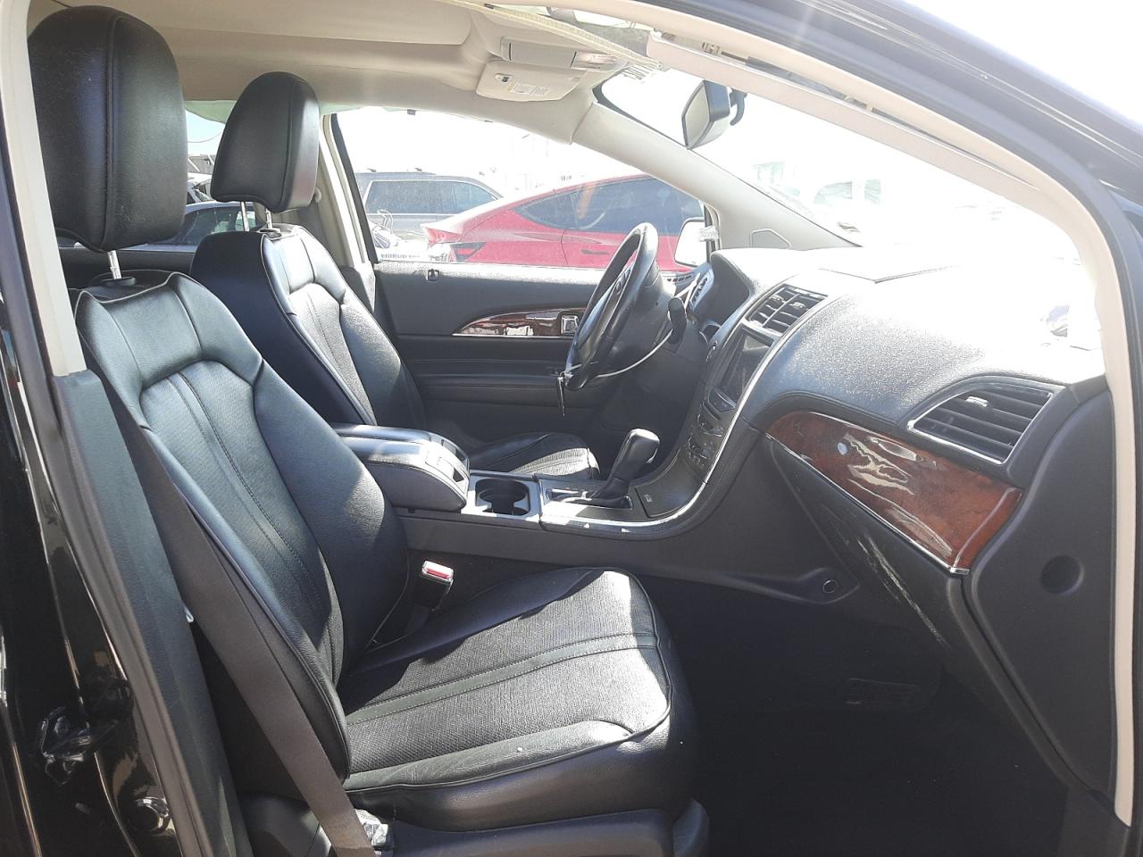 Photo 5 from auction – 2011 LINCOLN MKX with VIN 2LMDJ8JK6BBJ23168