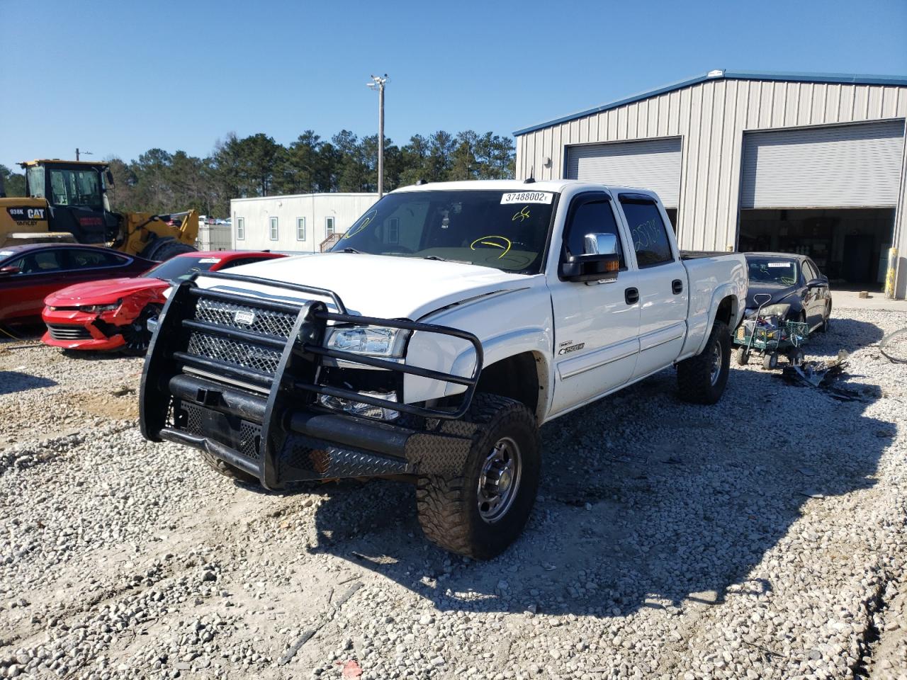 Photo 2 from auction – 2004 CHEVROLET SILVERADO with VIN 1GCHC231X4F139050
