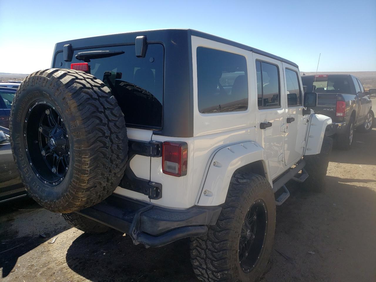 Photo 4 from auction – 2018 JEEP WRANGLER U with VIN 1C4BJWDG5JL887773