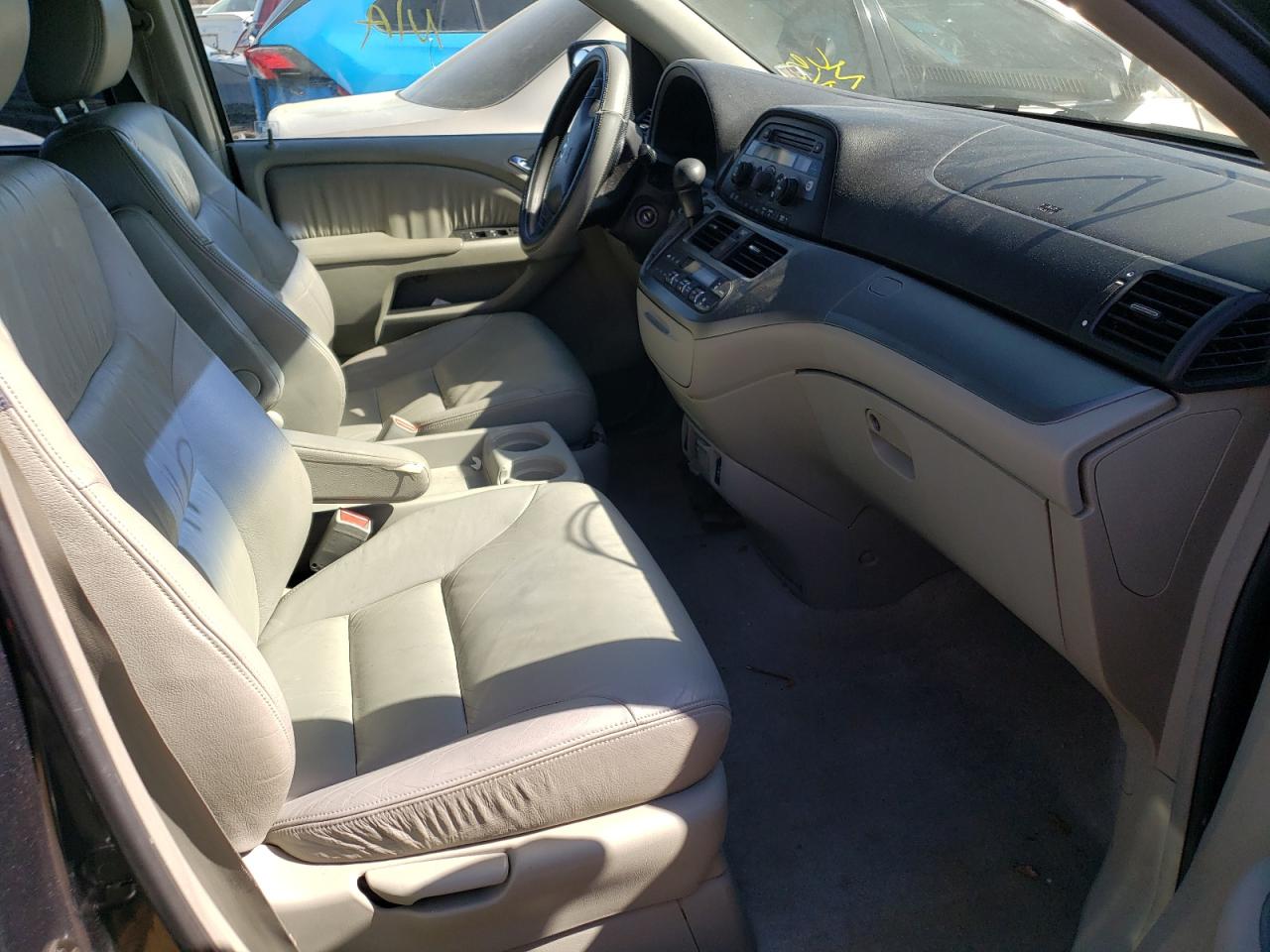 Photo 5 from auction – 2005 HONDA ODYSSEY EX with VIN 5FNRL38685B009367