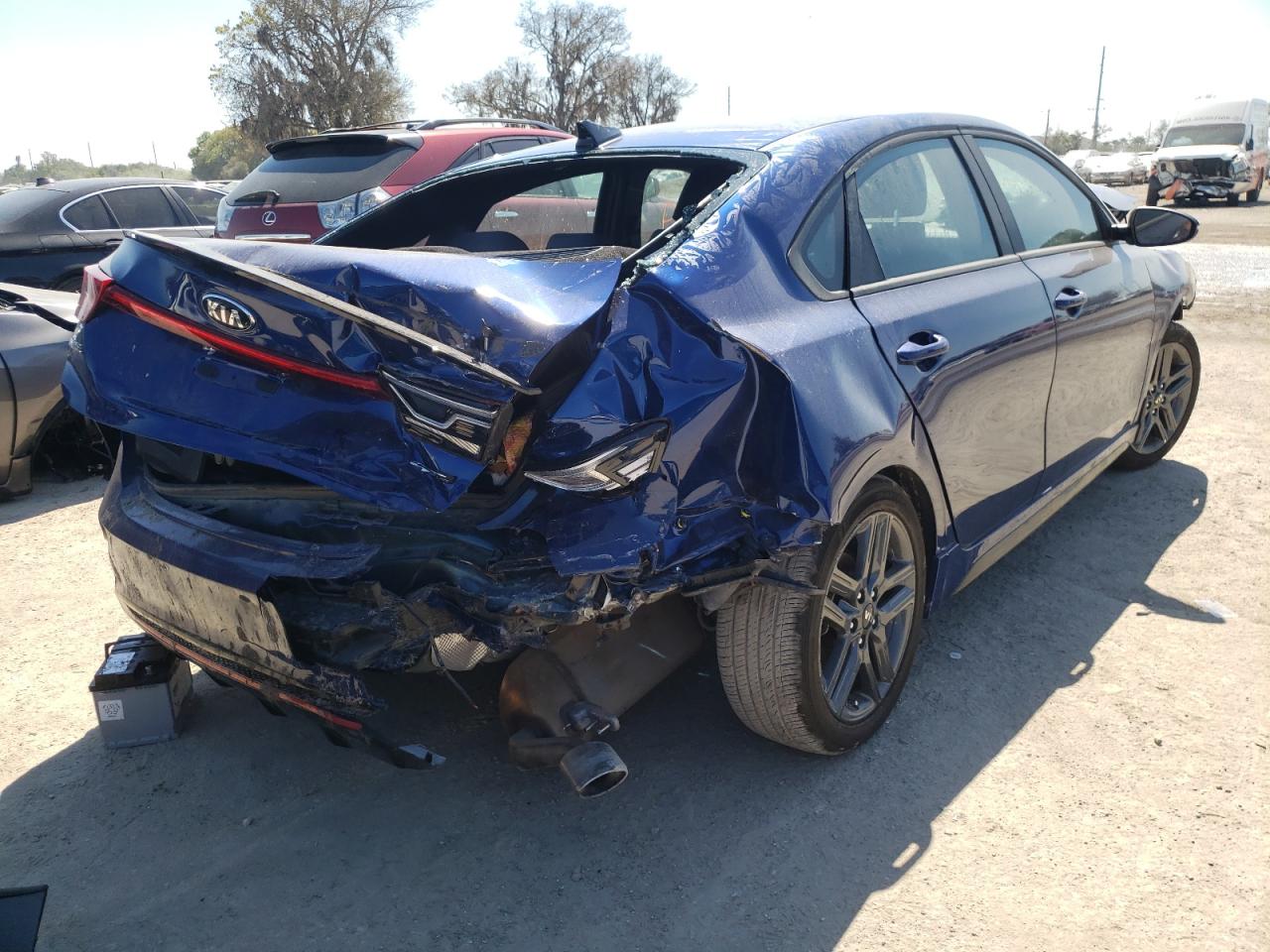 Photo 4 from auction – 2020 KIA FORTE GT L with VIN 3KPF34AD3LE258552