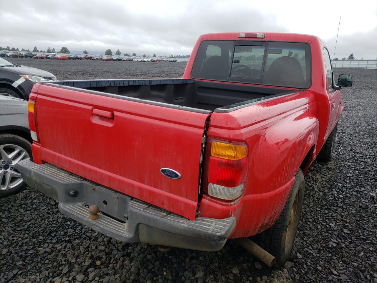 Photo 4 from auction – 1998 FORD RANGER with VIN 1FTYR11U2WPB34198