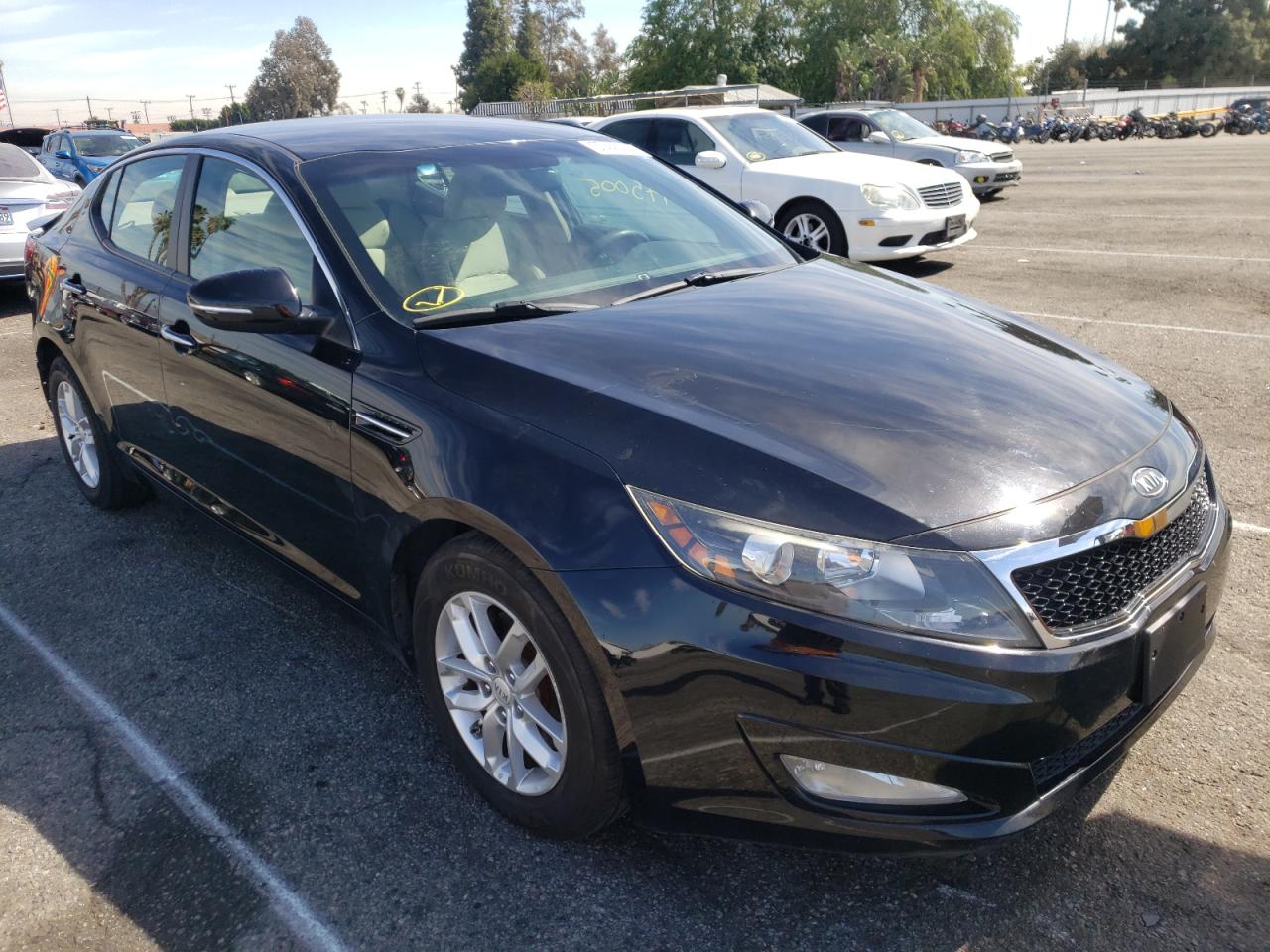 KIA OPTIMA LX 2012 with VIN 5XXGM4A75CG034251 - Photo from auction